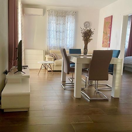 Apartamento Blueberry Bol Exterior foto