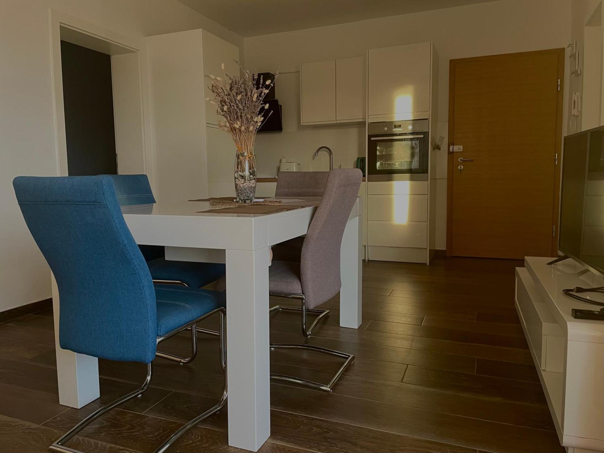 Apartamento Blueberry Bol Exterior foto