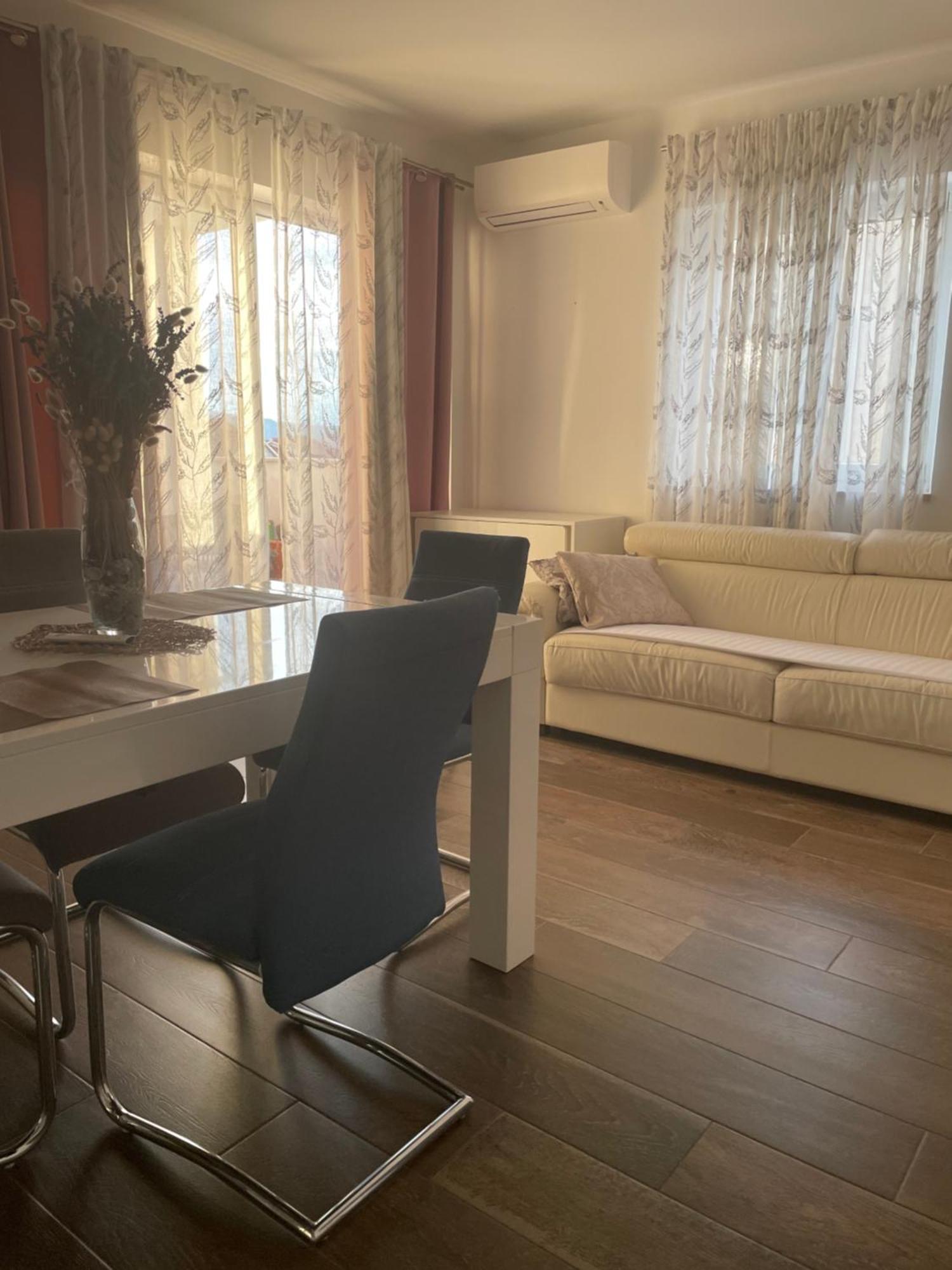 Apartamento Blueberry Bol Exterior foto